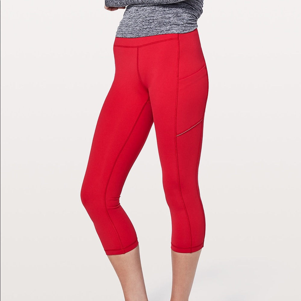 Lululemon Pace Rival Crop 19” in Persian Red
